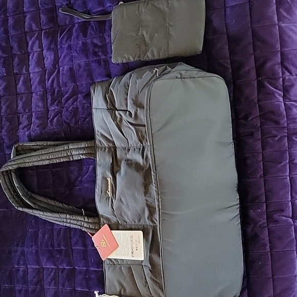 Black Quilted Tote Bag Large NWT - Picture 15 of 16